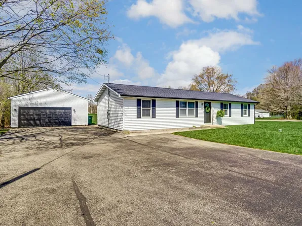 1655 Titus Rd, Springfield, OH 45502