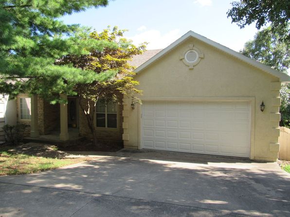 1581 Ridgeview Ter