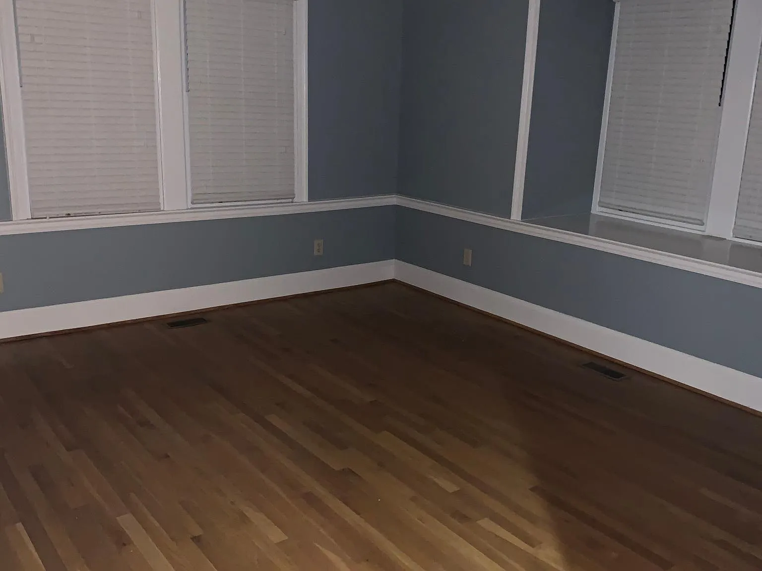 111 S Wake St — Photo 3
