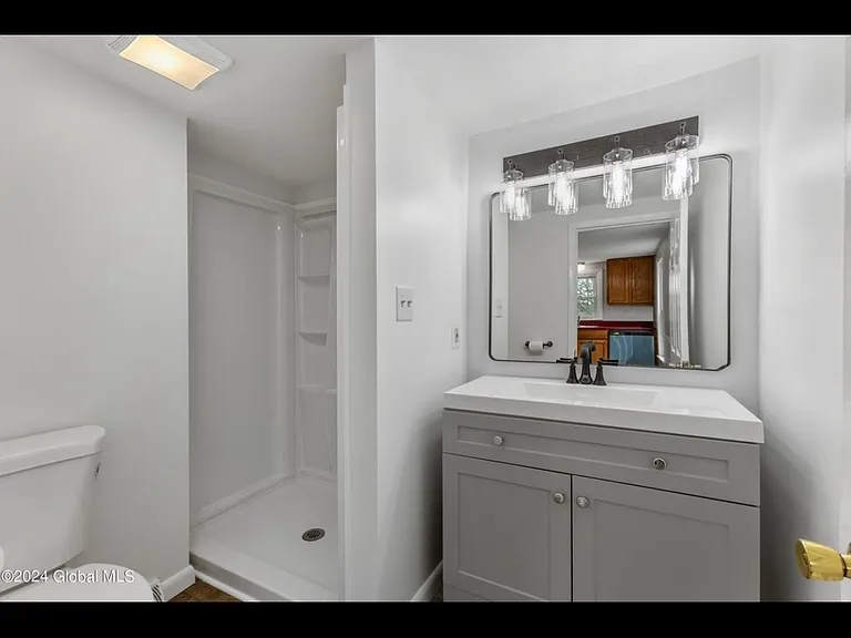 146 Forts Ferry Rd — Photo 7