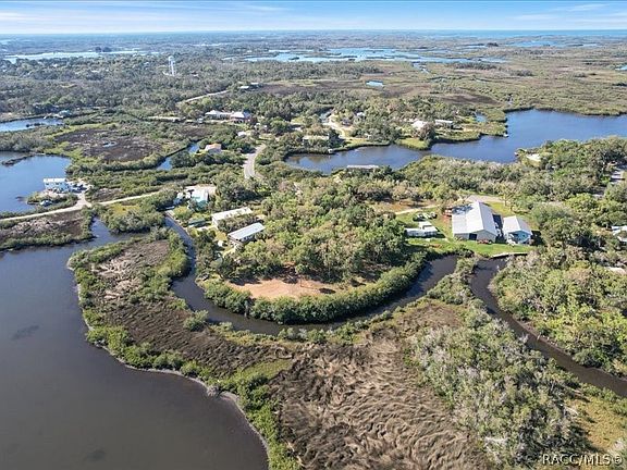 2nd image of 1465 S Surf Loop