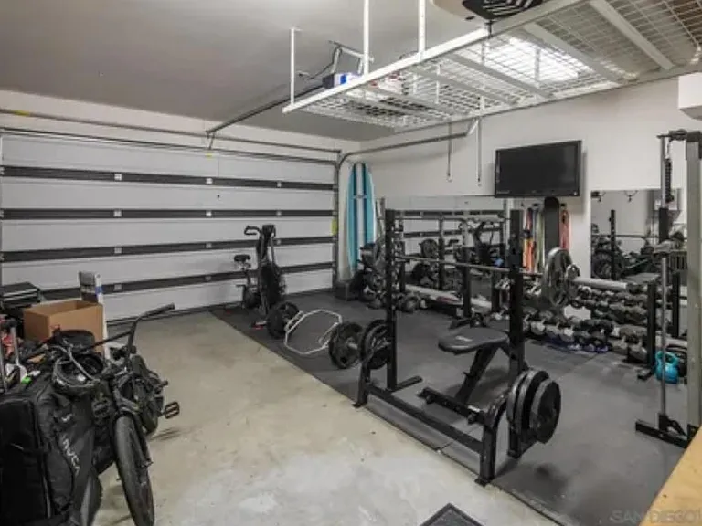 628 Gemstone Dr — Photo 20