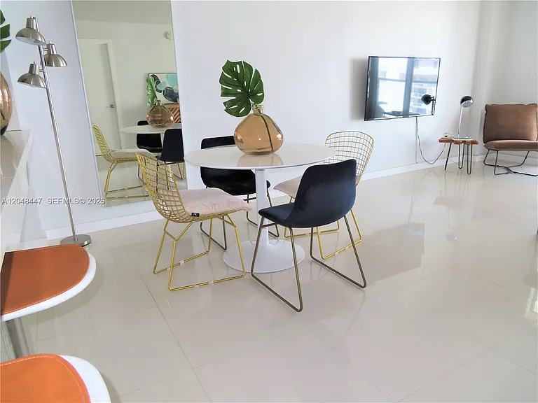 5701 Collins Ave #1703 — Photo 7