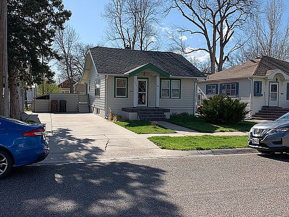 2nd image of 2214 Avenue E