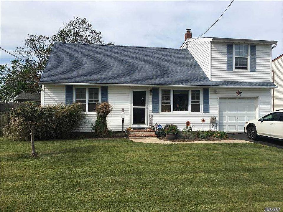1st image of 20 Clifton Dr