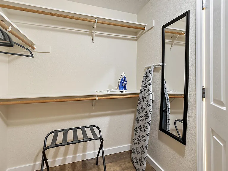 2327 Jeremy St — Photo 14