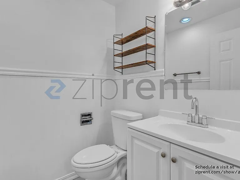 12211 SE 59th St #61 — Photo 14