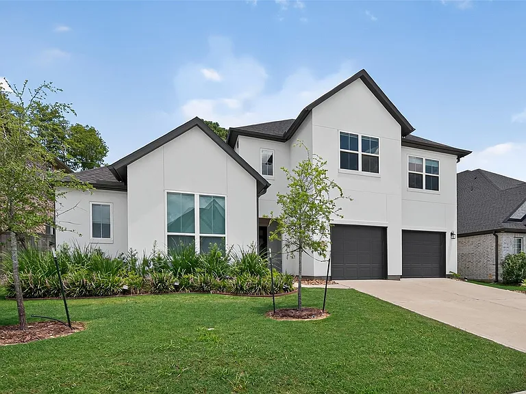 9722 Dani Lake Dr — Photo 2