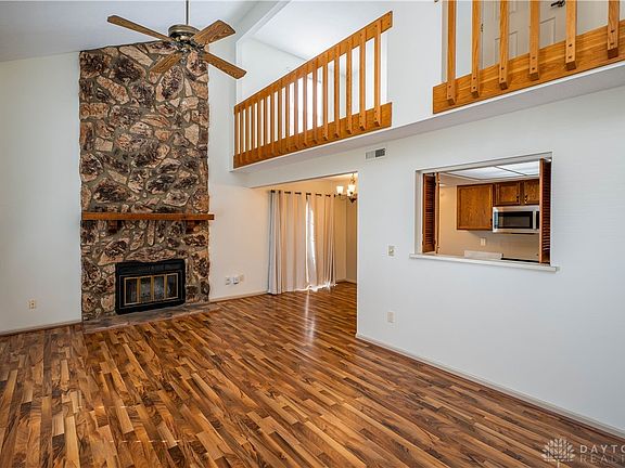 4th image of 1203 Governors Square Dr