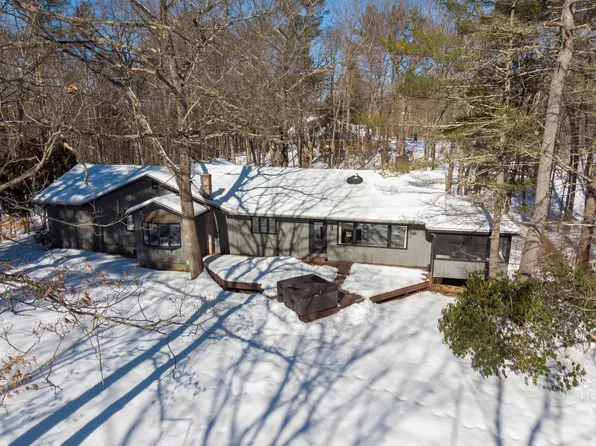 31 Laurel Lane, Durham, NH 03824