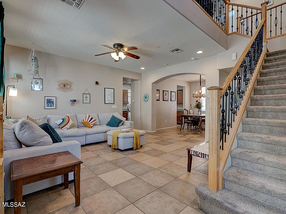 4th image of 552 E Calle De Ocaso