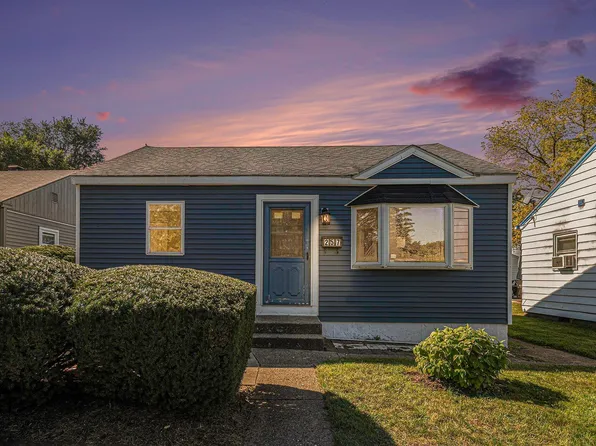 257 N Illinois St, South Bend, IN 46619