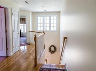 315 Farrwood Dr, Haverhill, MA 01835