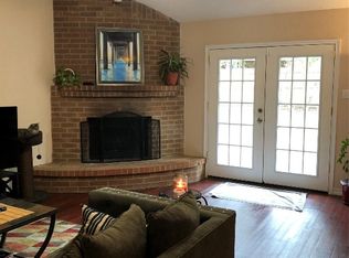 6301 Elm Springs Dr, Arlington, TX 76001