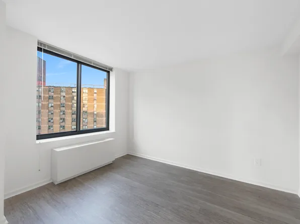 408 East 92nd Street image 8 of 15