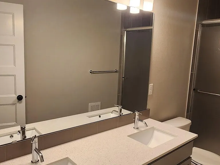 13717 Admiralty Way #K2 — Photo 19