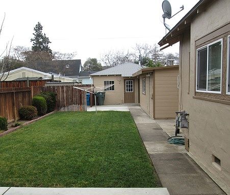 2nd image of 7780 Rosanna St APT C