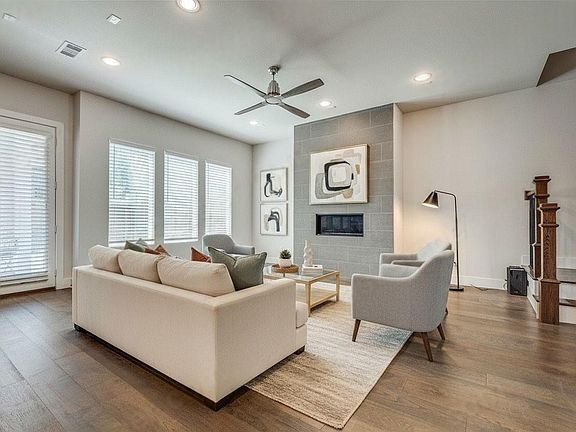 4th image of 4119 Entrada Way
