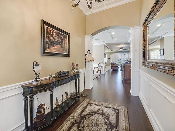 5th image of 11247 SW Barton Way