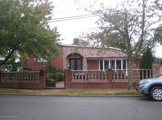 91 Mathews Ave, Staten Island, NY 10310