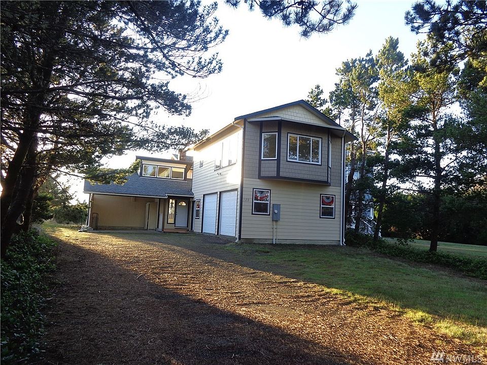 1st image of 189 Sand Dune Ave NW