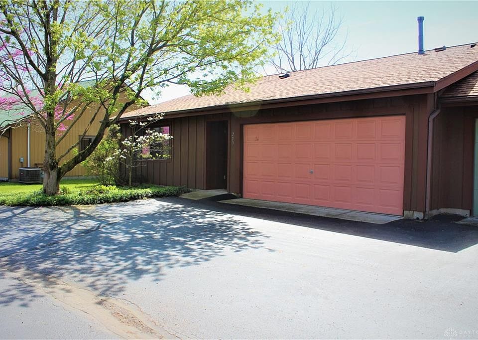 1st image of 270 Park Meadows Dr
