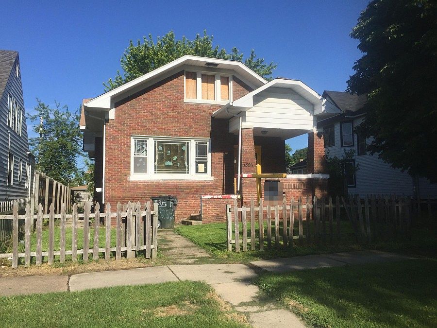 1st image of 1826 Park Ave