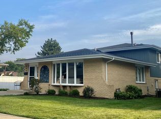 969 Hollywood Ave, Des Plaines, IL