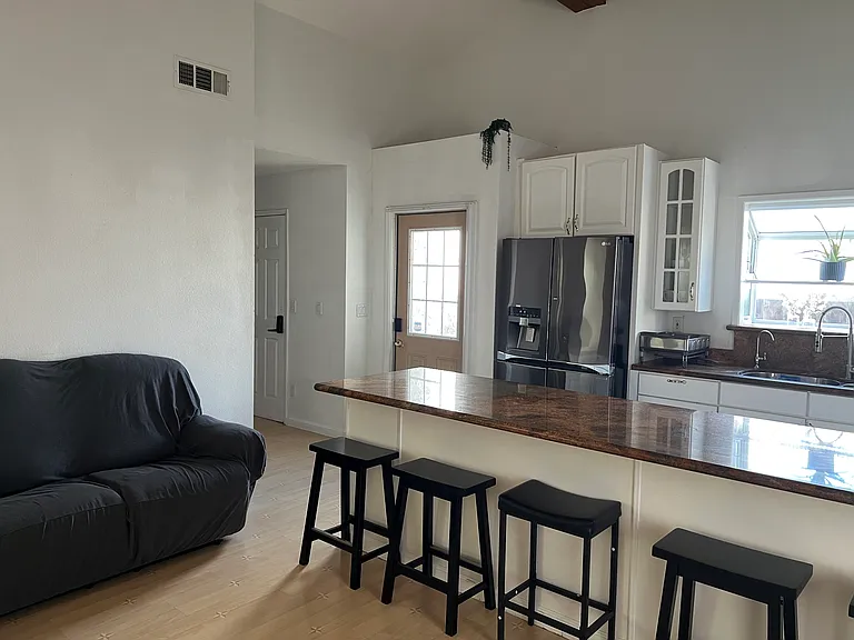2120 Doxey Dr — Photo 11