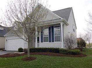 336 Diane Ct, Geneva, IL 60134