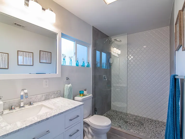 3820 Clark Ave — Photo 26