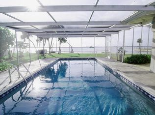 50 Southwind Dr, Englewood, FL 34223