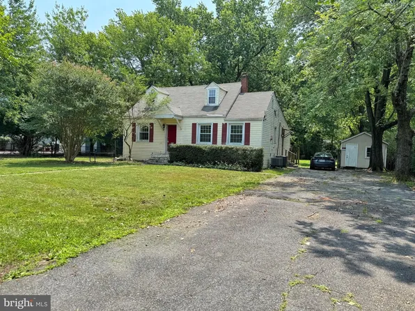 5213 Pole Rd, Alexandria, VA 22309