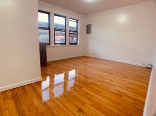 32-60 31st St #11, Astoria, NY 11106
