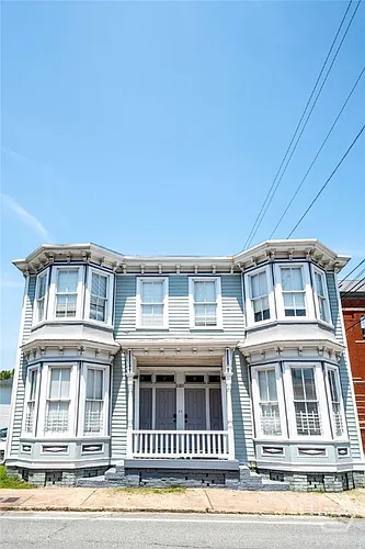 1313 Whitaker St #B Photo 1