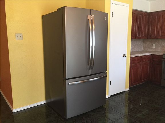 4th image of 5005 Fontenay Dr