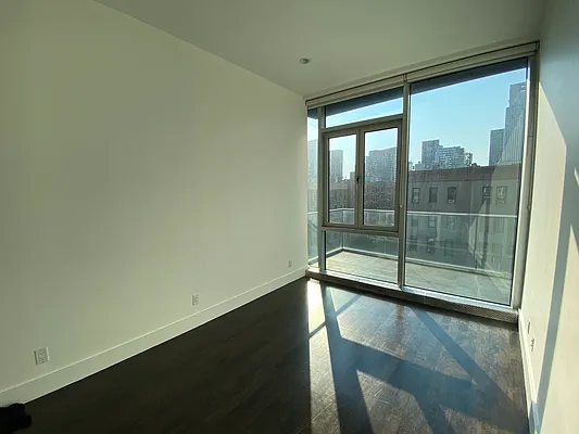 Rented by Corcoran | media 25