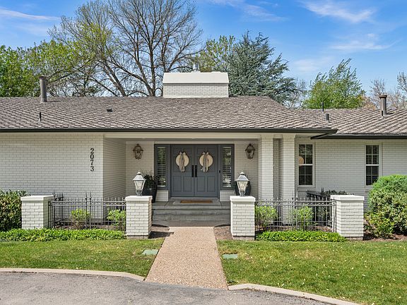 2nd image of 2073 E Pheasant Way S