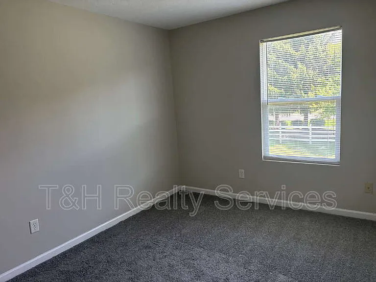 8151 Firefly Way — Photo 22