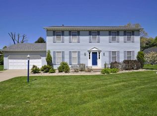21993 Pine Hollow Ln, South Bend, IN 46628