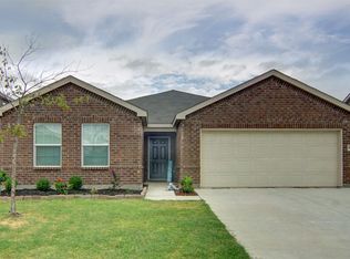 16029 Crews Ave, Haslet, TX 76052