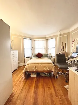 Rented by Corcoran | media 9