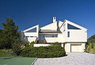 1st image of 13 Stillwaters Ln