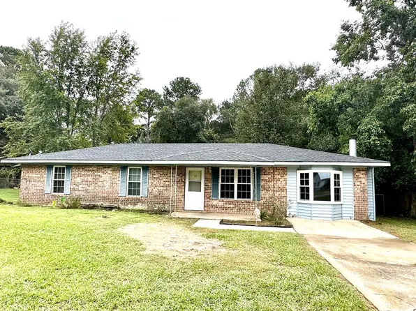 1302 McKenzie Rd, Albany, GA 31705