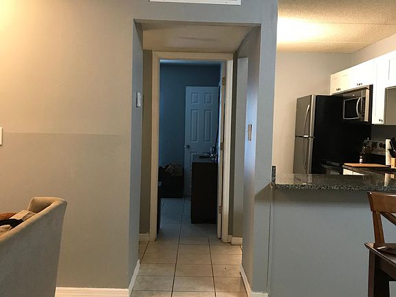 2nd image of 2808 W Azeele St Unit 108