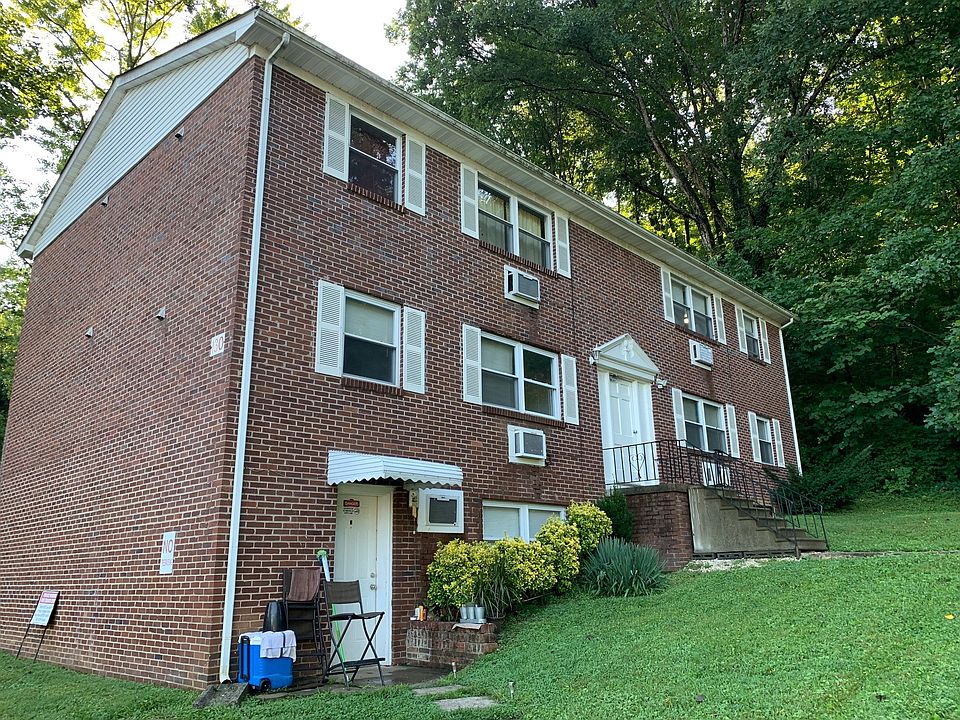 1st image of 130 Holston Ct APT 2