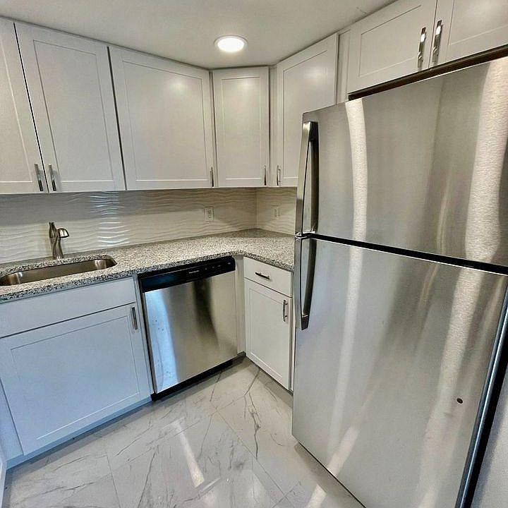 1st image of 100 Parkway Blvd #1A