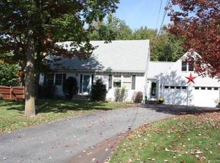 24 Woodville Rd, Lewiston, ME 04240