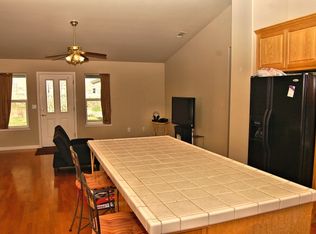 1598 Sonora St, Angels Camp, CA 95222