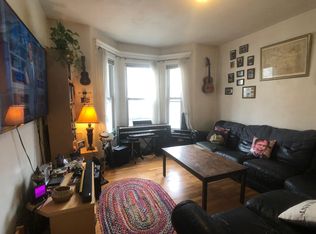 19 Hews St #1F, Cambridge, MA 02139